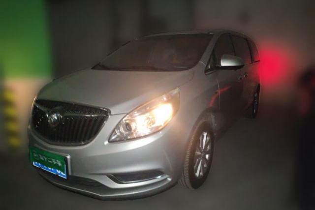 Buick GL8 2017 25S Luxury Version China V Standard de segunda mano