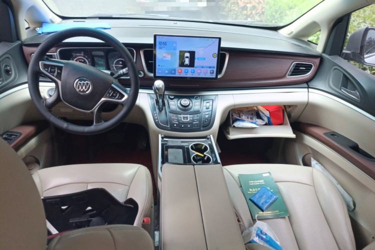 Used Buick GL8 2017 25S Comfort Version China V Standard Center Console