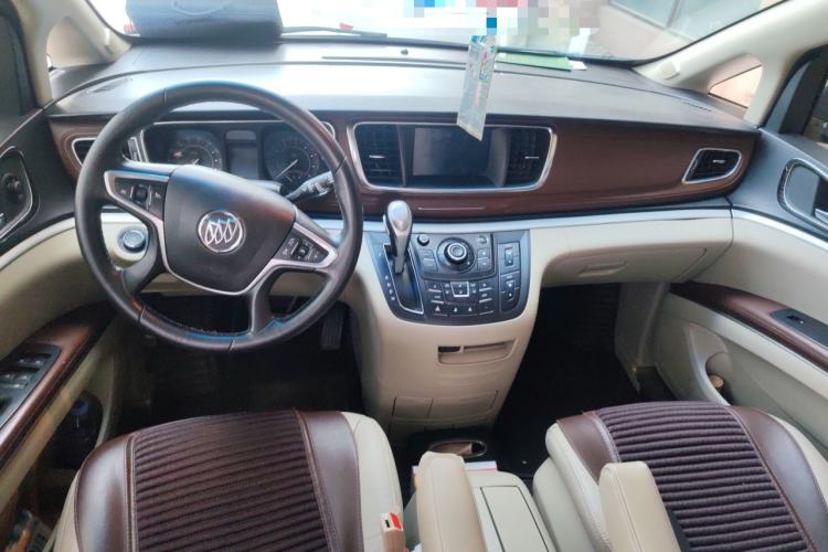 Used Buick GL8 2017 25S Luxury Version China V Standard Center Console