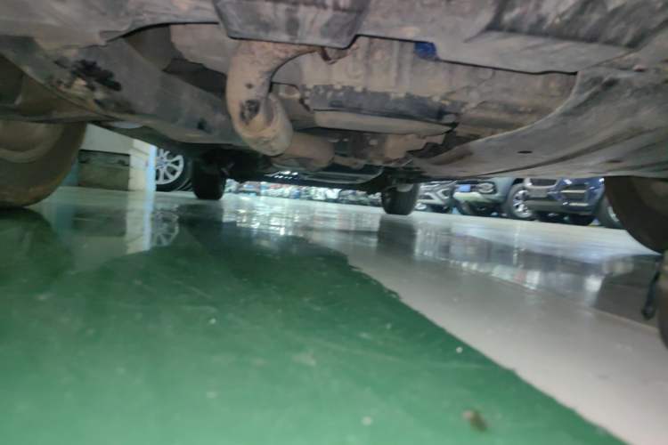 Used Buick GL8 2017 25S Luxury Version China V Standard Chassis Front