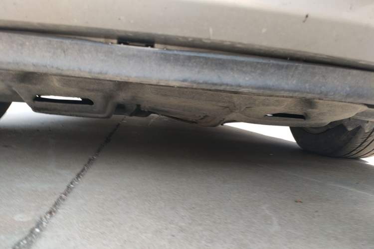 Used Buick GL8 2017 ES 28T Comfort Model China V Standard Chassis Front