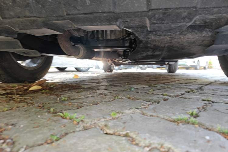 Used Buick GL8 2017 25S Luxury Version China V Standard Chassis Front