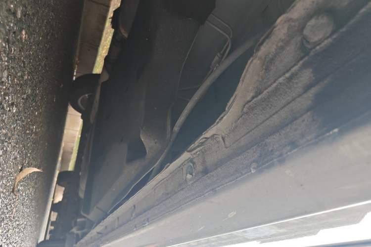 Used Buick GL8 2017 25S Luxury Version China V Standard Chassis Front Left