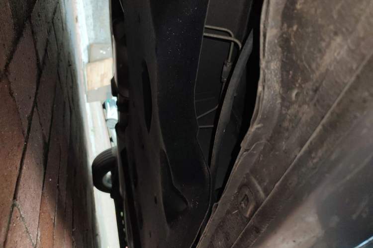 Used Buick GL8 2017 25S Luxury Version China V Standard Chassis Front Left