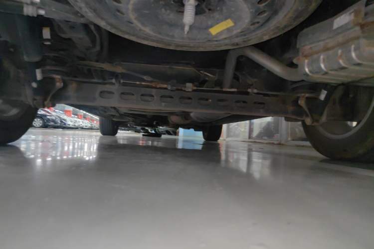 Used Buick GL8 2017 25S Luxury Version China V Standard Chassis Rear