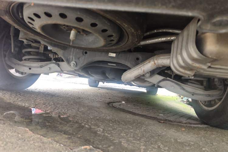 Used Buick GL8 2017 ES 28T Premium Version China V Standard Chassis Rear