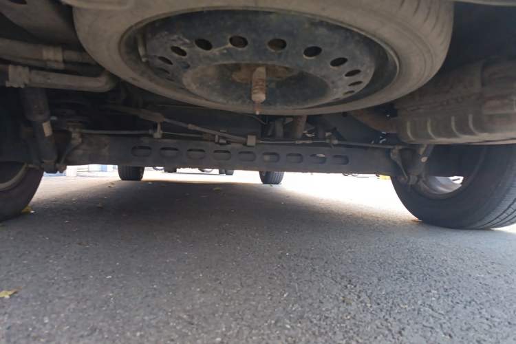 Used Buick GL8 2017 25S Prestige Version China V Standard Chassis Rear