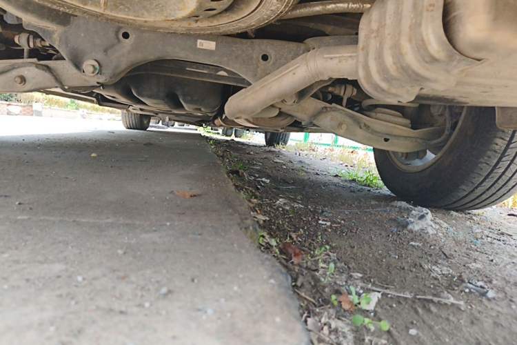Used Buick GL8 2017 ES 28T Comfort Model China V Standard Chassis Rear