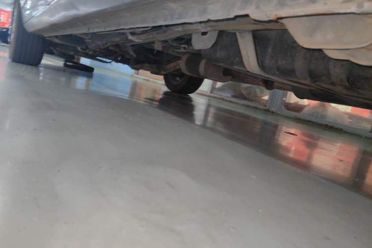Used Buick GL8 2017 25S Luxury Version China V Standard Chassis Rear Left