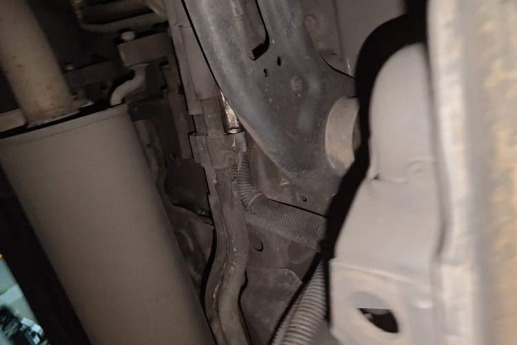 Used Buick GL8 2017 ES 28T Luxury Model China V Standard Chassis Rear Right
