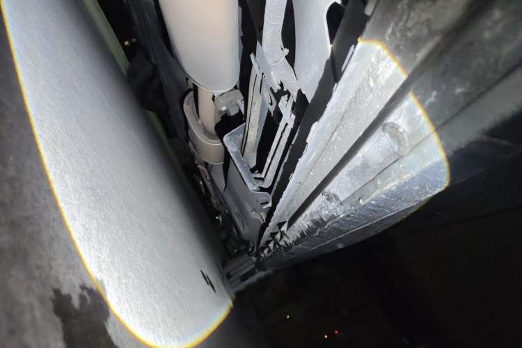 Used Buick GL8 2017 ES 28T Comfort Model China V Standard Chassis Rear Right