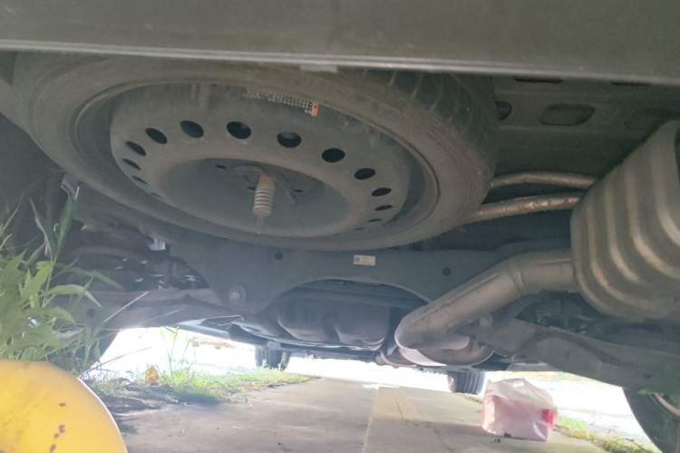 Used Buick GL8 2017 ES 28T Flagship Model China V Standard Chassis Rear