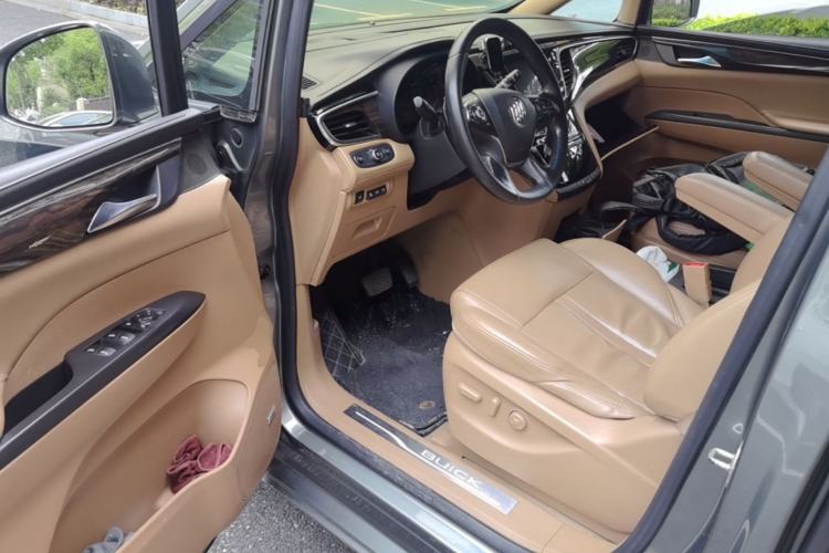 Used Buick GL8 2017 ES 28T Flagship Model China V Standard Driver Seat