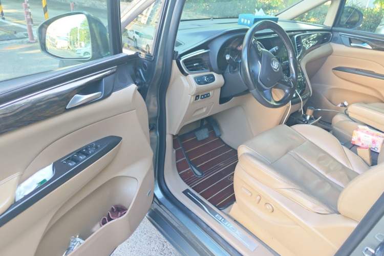 Used Buick GL8 2017 ES 28T Flagship Model China V Standard Driver Seat