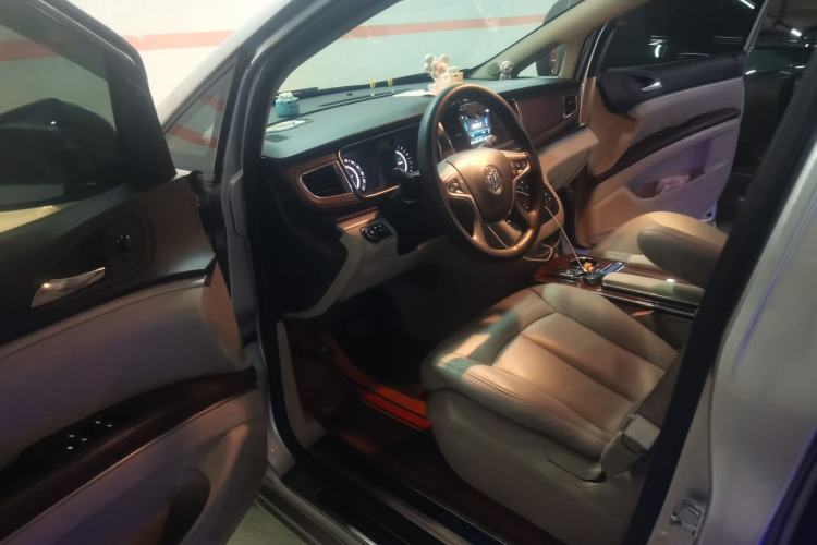 Used Buick GL8 2017 25S Comfort Version China V Standard Driver Seat