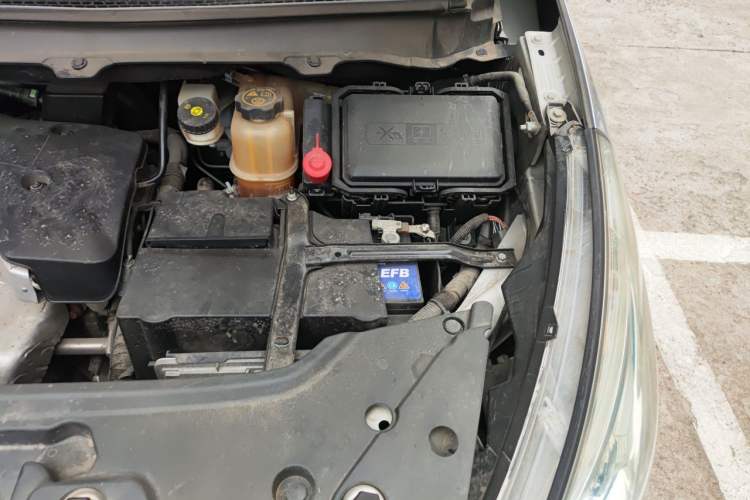 Used Buick GL8 2017 25S Prestige Version China V Standard Engine Bay Left
