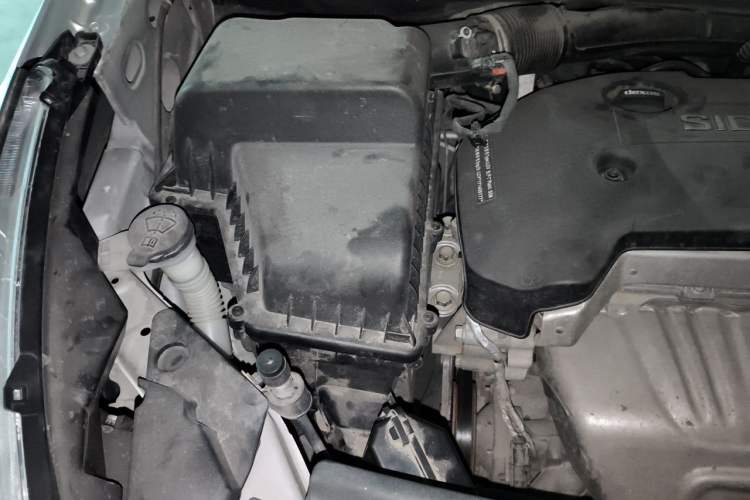 Used Buick GL8 2017 25S Prestige Version China V Standard Engine Bay Right