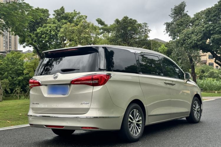 Used Buick GL8 2017 ES 28T Flagship Model China V Standard Exterior 1