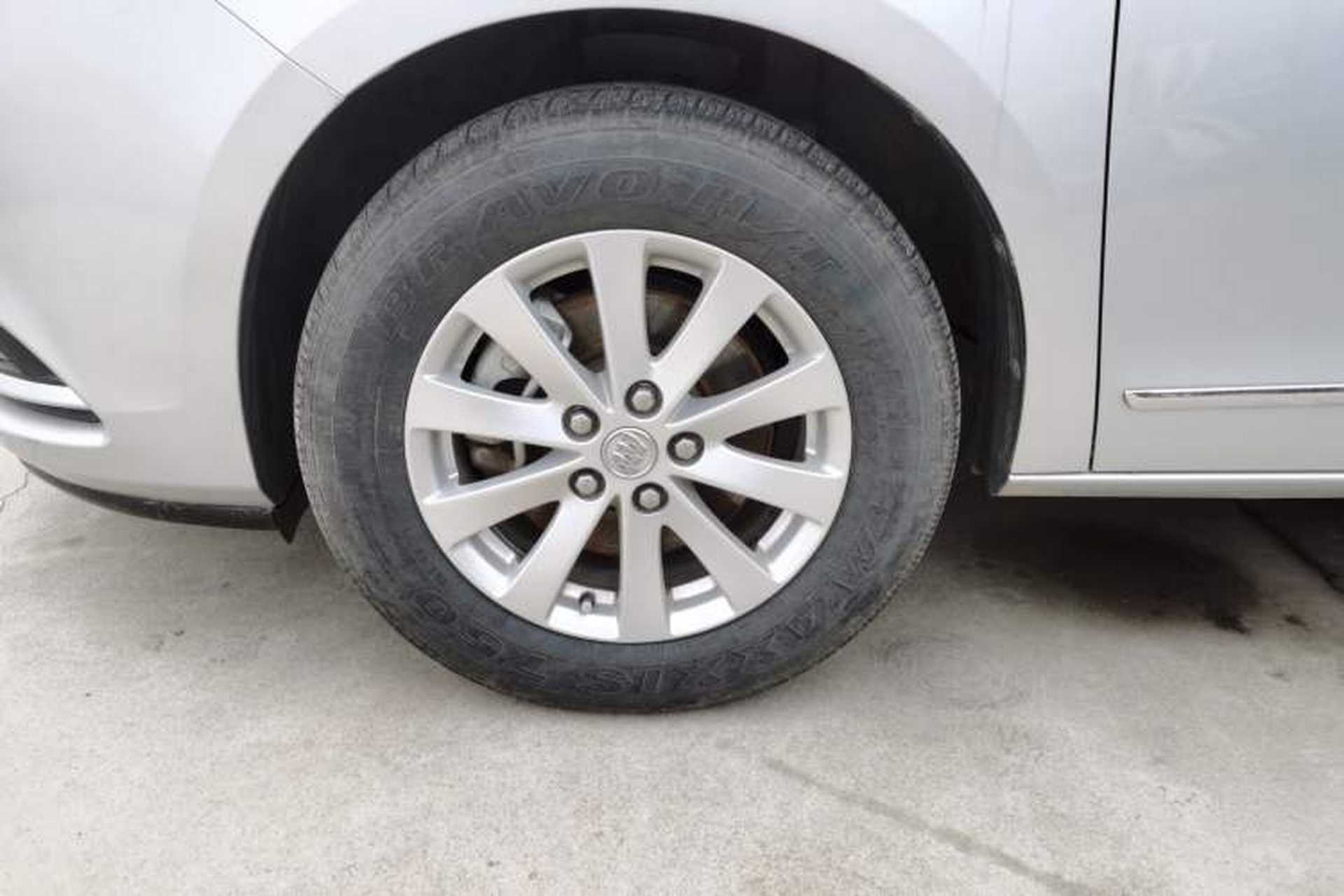 Used Buick GL8 2017 25S Prestige Version China V Standard Exterior 4