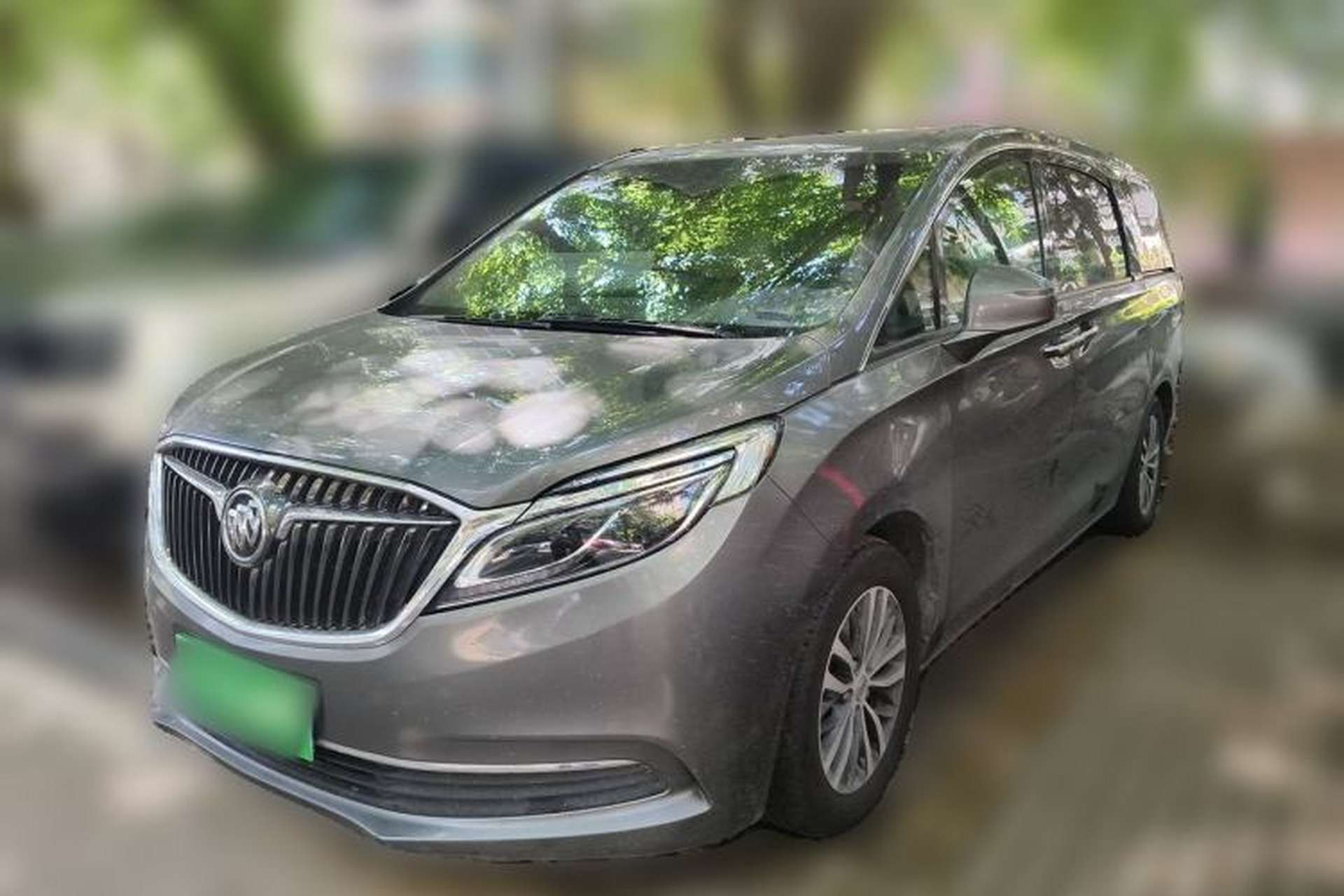 Used Buick GL8 2017 ES 28T Luxury Model China V Standard Front Left 45 Deg