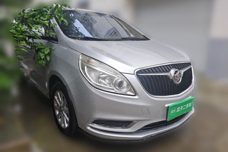 Used Buick GL8 2017 25S Luxury Version China V Standard Front Right 45 Deg