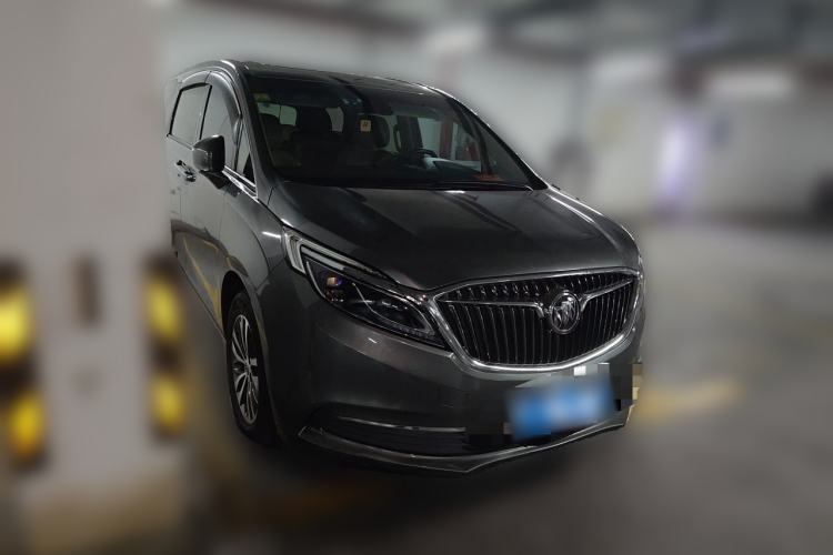 Used Buick GL8 2017 ES 28T Luxury Model China V Standard Front Right 45 Deg