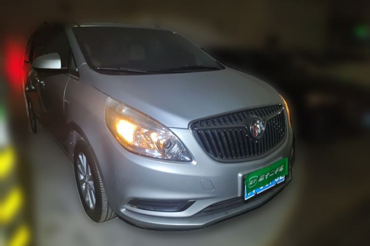 Used Buick GL8 2017 25S Luxury Version China V Standard Front Right 45 Deg