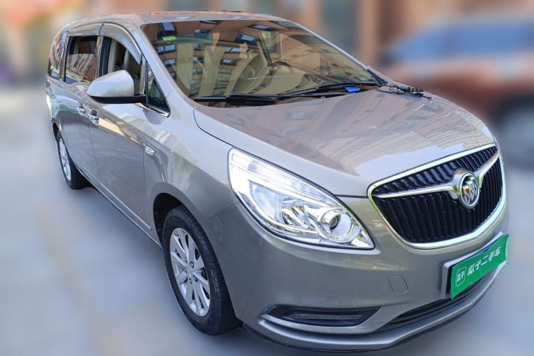 Used Buick GL8 2017 25S Luxury Version China V Standard Front Right 45 Deg