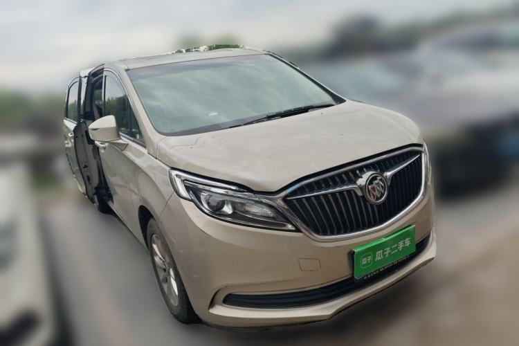 Used Buick GL8 2017 ES 28T Comfort Model China V Standard Front Right 45 Deg