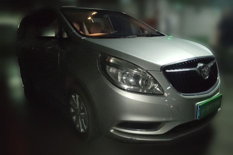 Used Buick GL8 2017 25S Luxury Version China V Standard Front Right 45 Deg