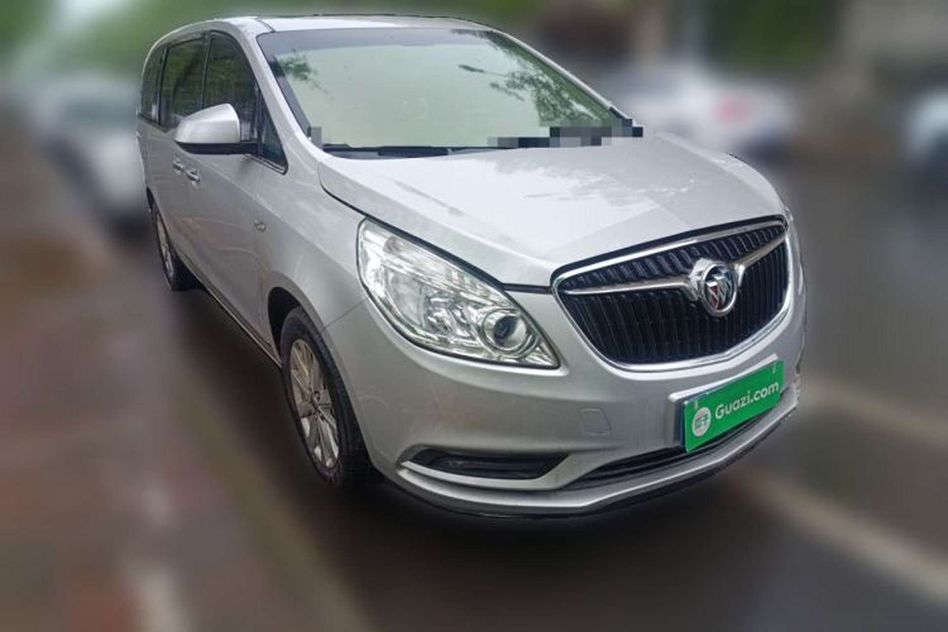 Used Buick GL8 2017 25S Luxury Version China V Standard Front Right 45 Deg