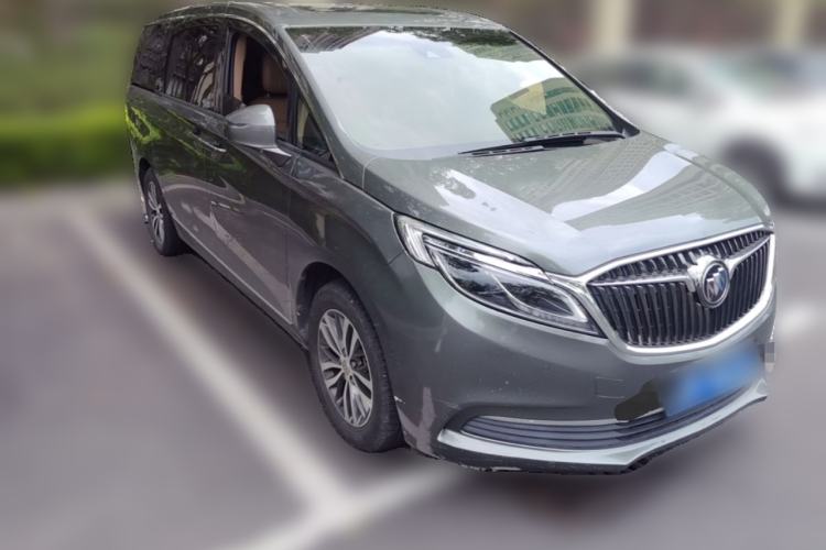 Used Buick GL8 2017 ES 28T Flagship Model China V Standard Front Right 45 Deg
