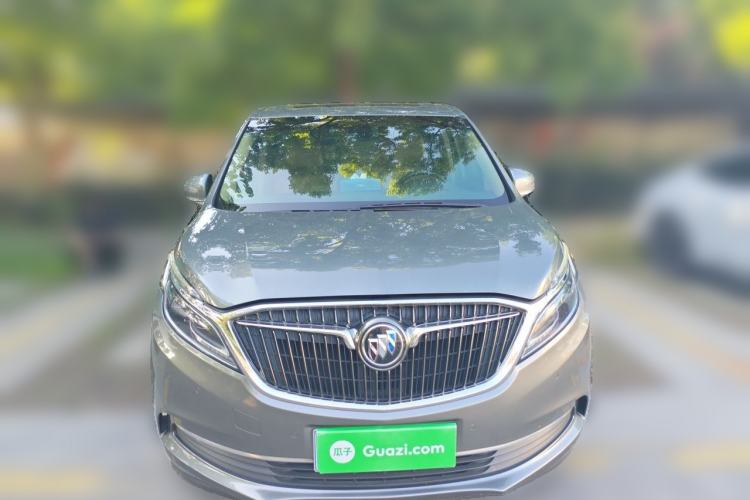 Used Buick GL8 2017 ES 28T Flagship Model China V Standard Front