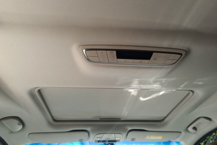 Used Buick GL8 2017 ES 28T Comfort Model China V Standard Headliner
