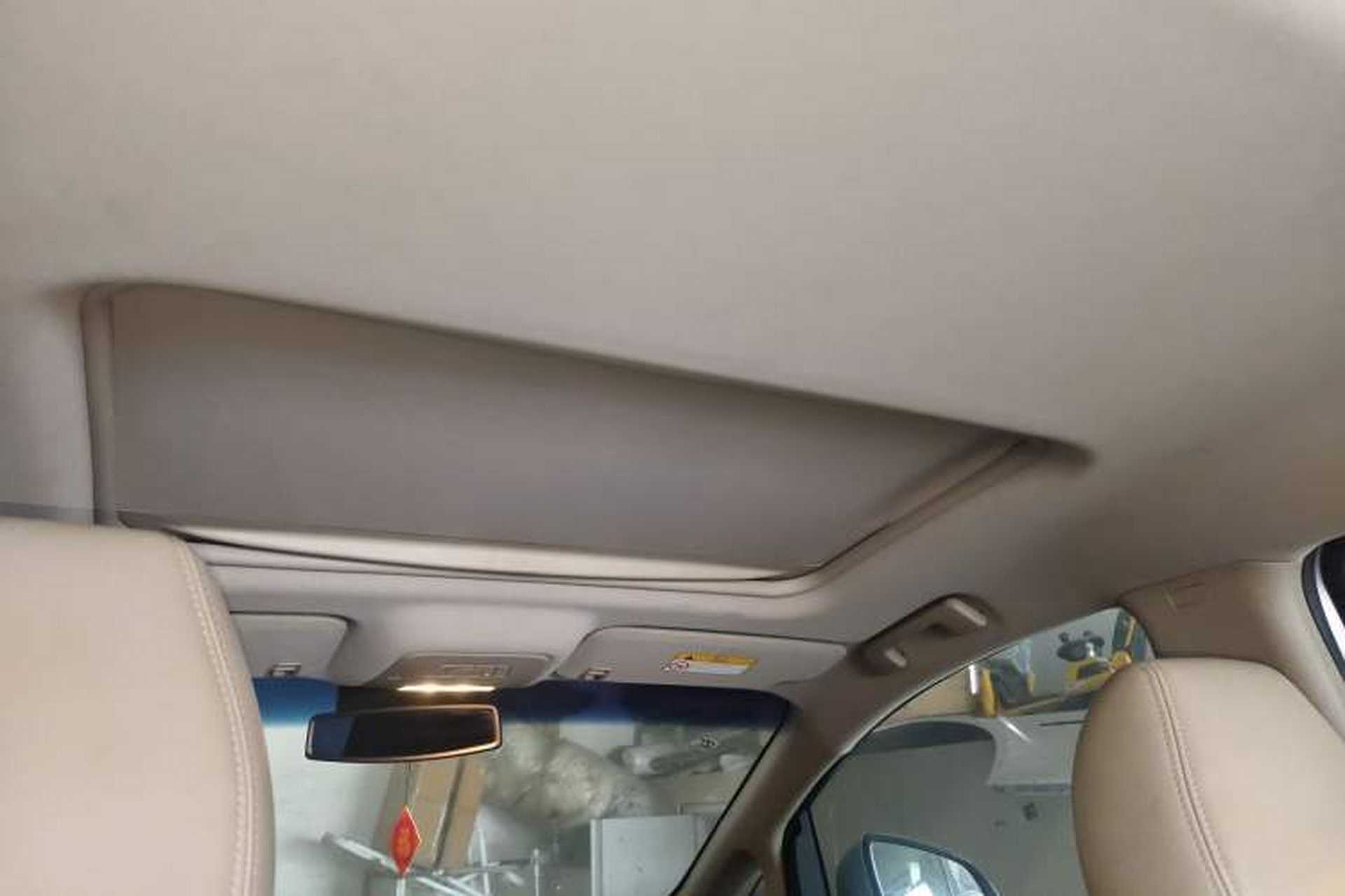 Used Buick GL8 2017 25S Prestige Version China V Standard Headliner