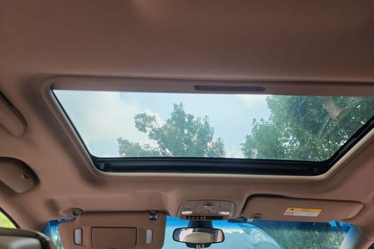 Used Buick GL8 2017 ES 28T Luxury Model China V Standard Headliner