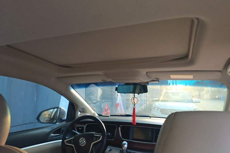 Used Buick GL8 2017 25S Prestige Version China V Standard Headliner