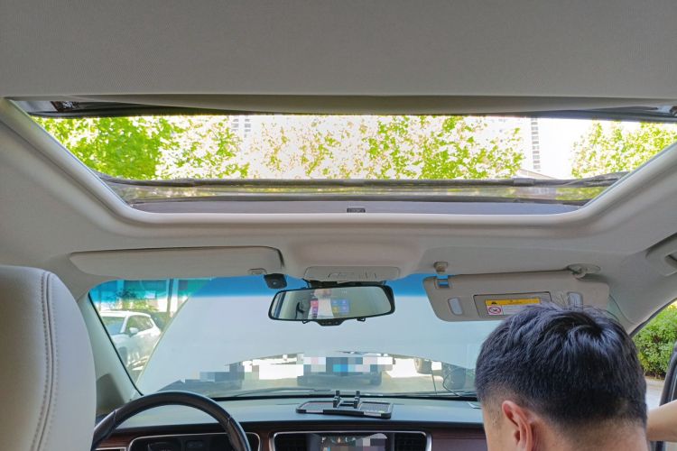 Used Buick GL8 2017 25S Luxury Version China V Standard Headliner
