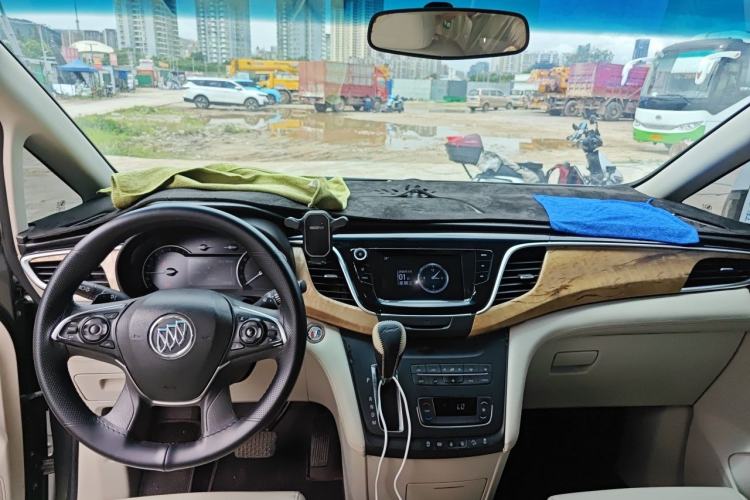 Used Buick GL8 2017 ES 28T Comfort Model China V Standard Headliner