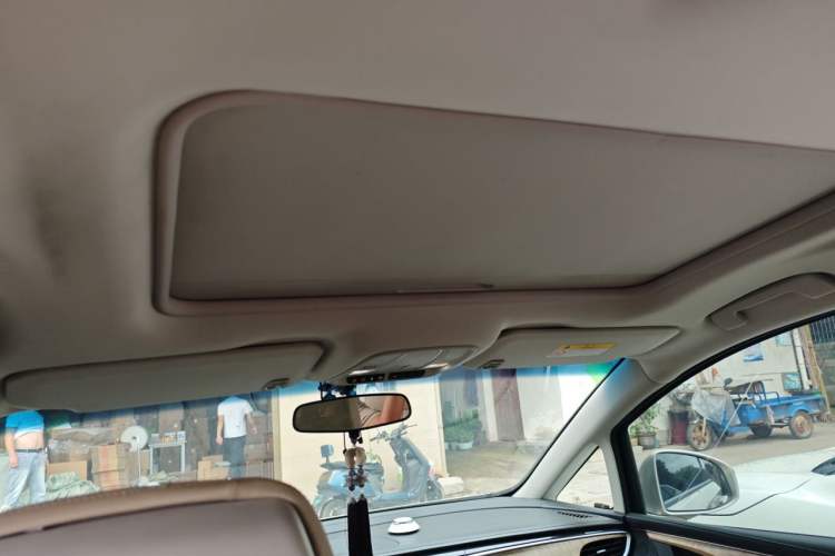 Used Buick GL8 2017 ES 28T Comfort Model China V Standard Headliner