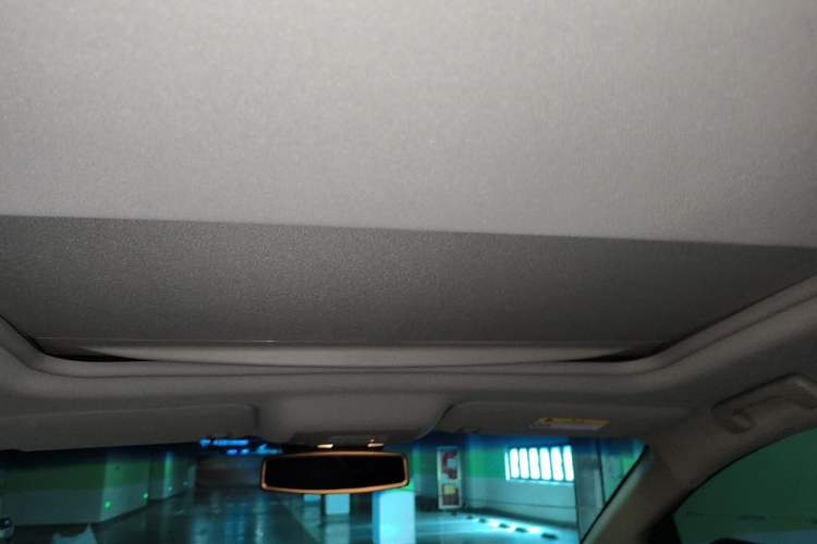 Used Buick GL8 2017 25S Prestige Version China V Standard Headliner