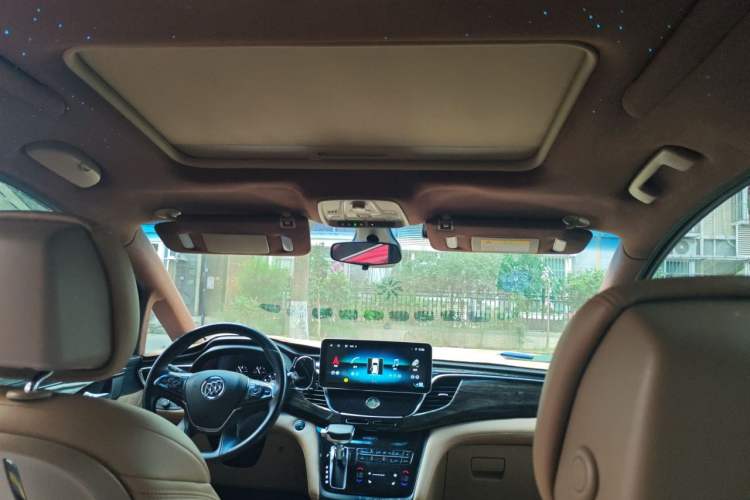 Used Buick GL8 2017 ES 28T Luxury Model China V Standard Headliner