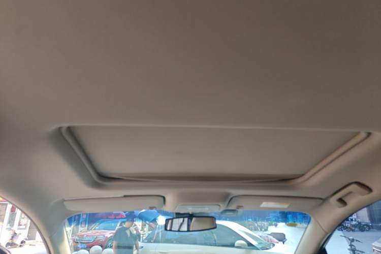Used Buick GL8 2017 25S Prestige Version China V Standard Headliner