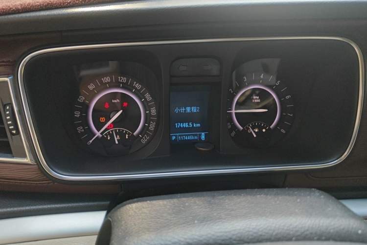 Used Buick GL8 2017 25S Prestige Version China V Standard Instrument Cluster
