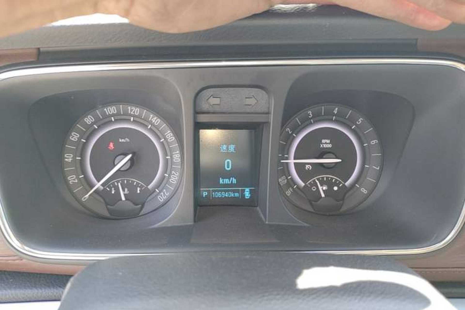 Used Buick GL8 2017 25S Prestige Version China V Standard Instrument Cluster