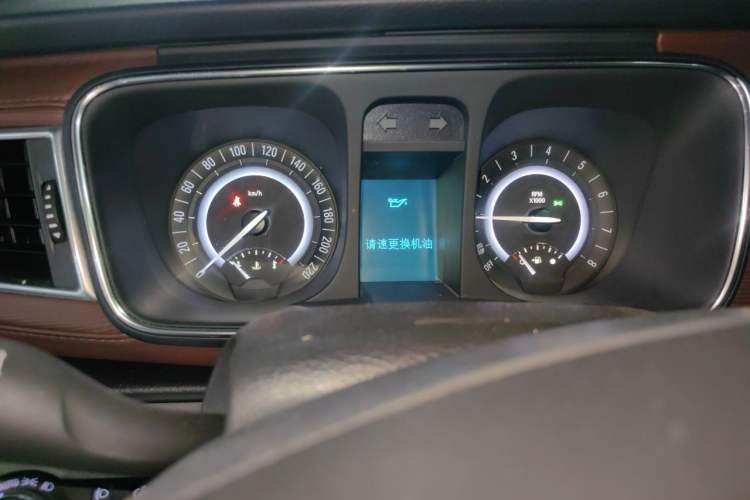 Used Buick GL8 2017 25S Luxury Version China V Standard Instrument Cluster