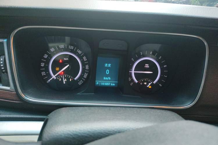 Used Buick GL8 2017 25S Luxury Version China V Standard Instrument Cluster