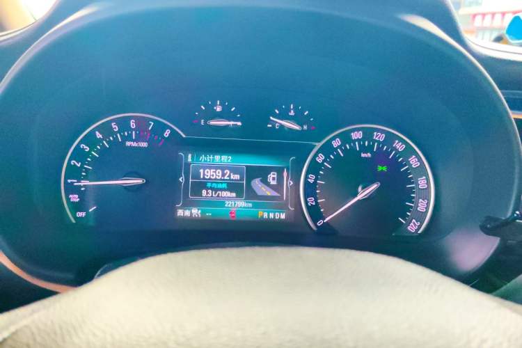 Used Buick GL8 2017 ES 28T Flagship Model China V Standard Instrument Cluster