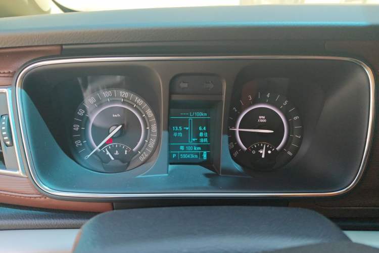 Used Buick GL8 2017 25S Prestige Version China V Standard Instrument Cluster