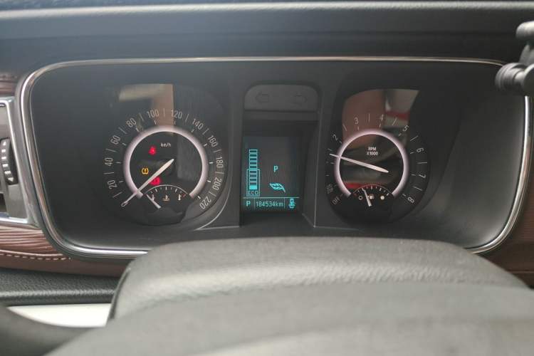 Used Buick GL8 2017 25S Luxury Version China V Standard Instrument Cluster